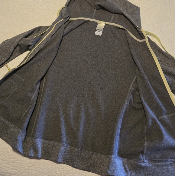 The North Face Zip-up Hoodie - Picture 4 of 7